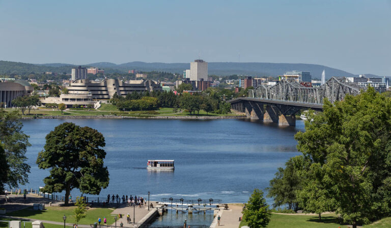 Павел Лифанов об изменениях Иммиграции в Онтарио